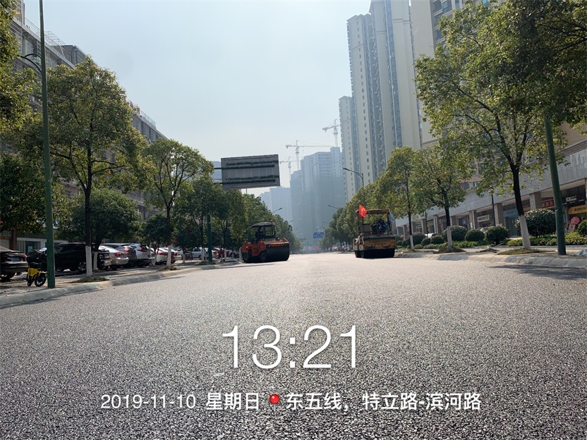 长沙太空金路桥材料有限公司,双钢轮压路机,福格勒沥青摊铺机,AC系列,AF系列,SBS系列